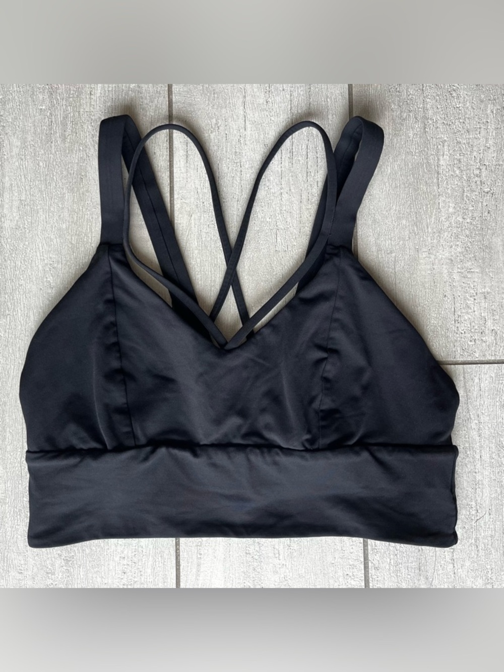 Lululemon Pushing Limits Bra Size 8 *Light Support C/D Cup* Crossback Strappy